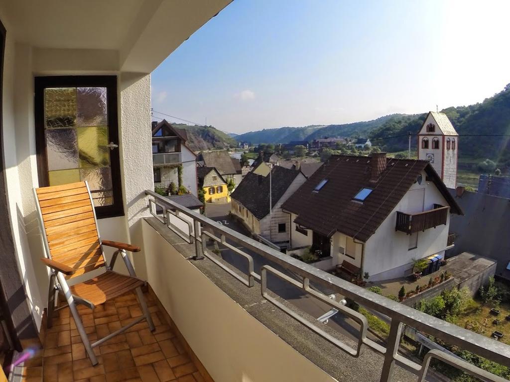 Ferienwohnungen Haus Am Wuerzlaysteig Lehmen Bilik gambar